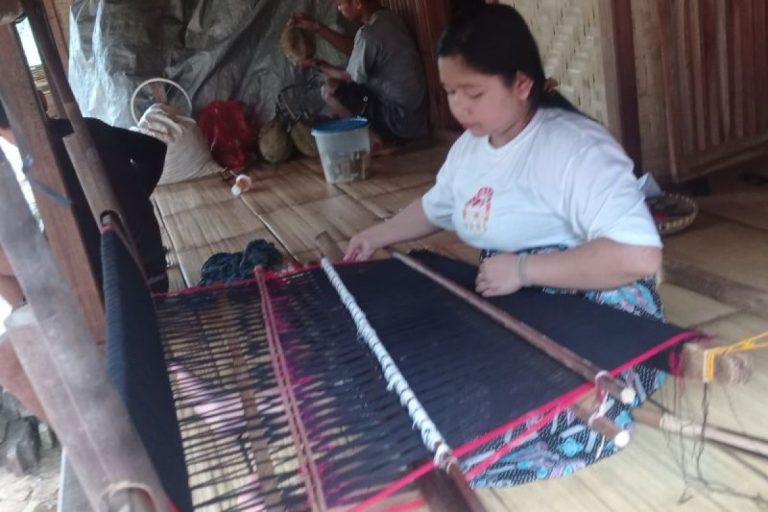 Permintaan kain tenun Badui kembali normal juga sumbangkan kegiatan perekonomian  